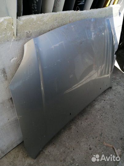 Капот Toyota Avensis AZT250