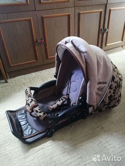 Люлька и прогулочный блок