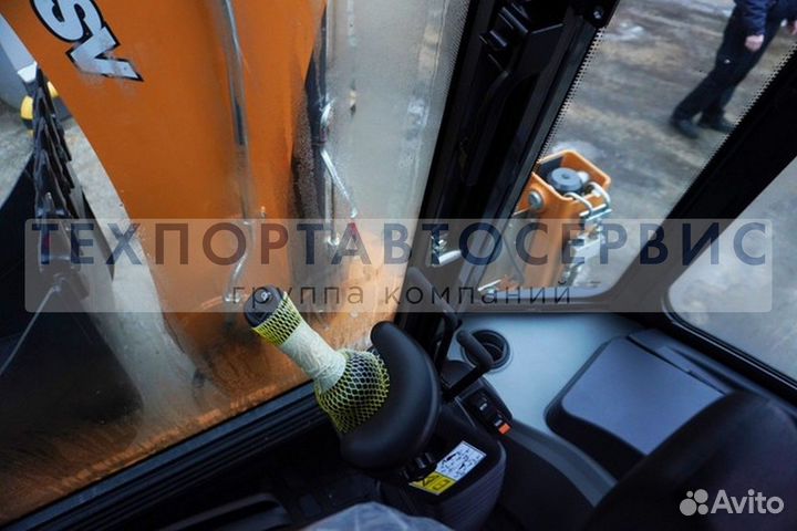 Экскаватор-погрузчик CASE 695, 2023