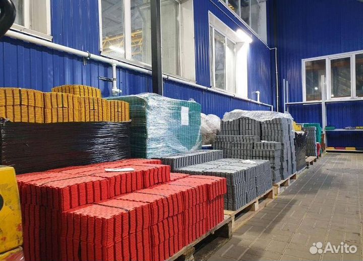 Пвх плитка в спорт зал / фитнес центр