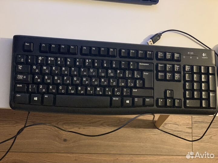 Беспроводная мышь hp, клавиатура, повербанк