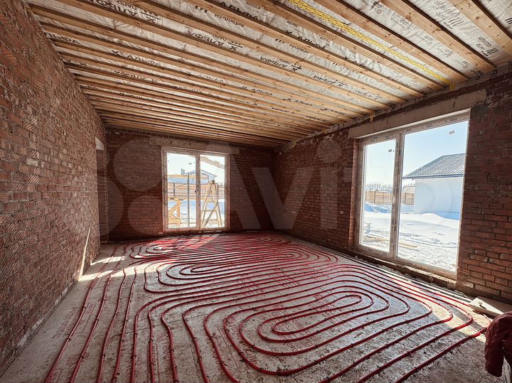 Дом 100 м² на участке 6 сот.