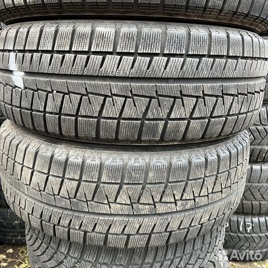 Bridgestone Blizzak Revo GZ 215/60 R16