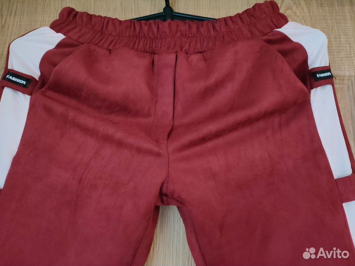 Спортивный костюм женский Carolina новый 44р