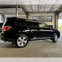 Toyota Highlander 3.5 AT, 2012, 185 000 км, с пробегом, цена 2 350 000 руб.