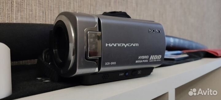 Видеокамера sony handycam dcr-sr65