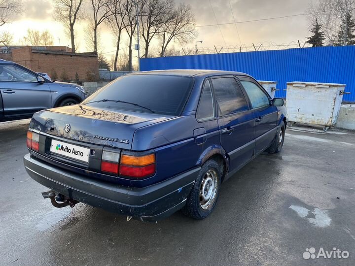 Volkswagen Passat 1.8 МТ, 1992, 250 000 км