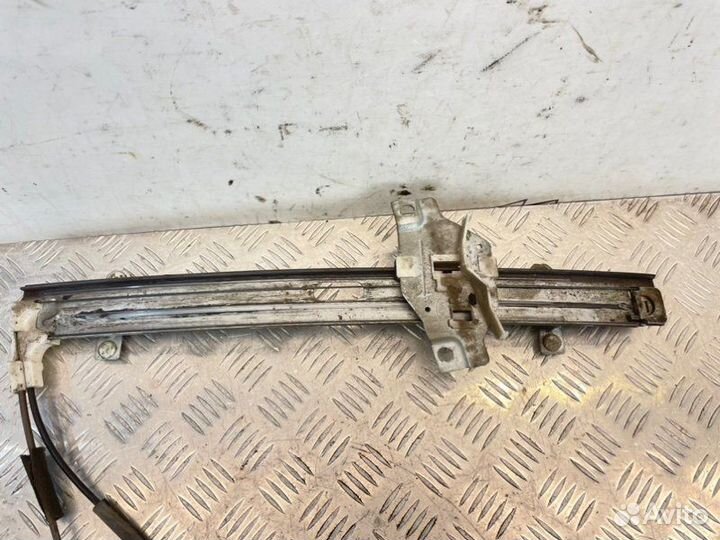 Стеклоподъемный механизм передний левый Kia