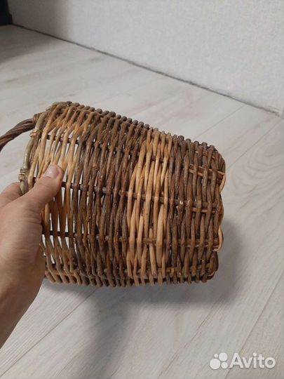 Корзина плетеная