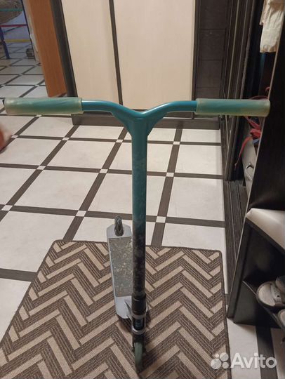 Детские б/у самокат трюковой