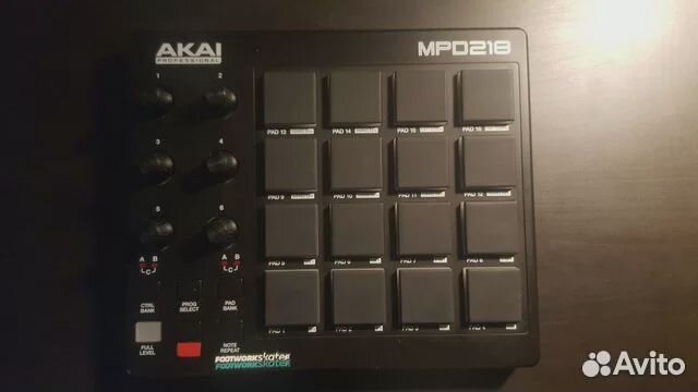 Akai MPD 218