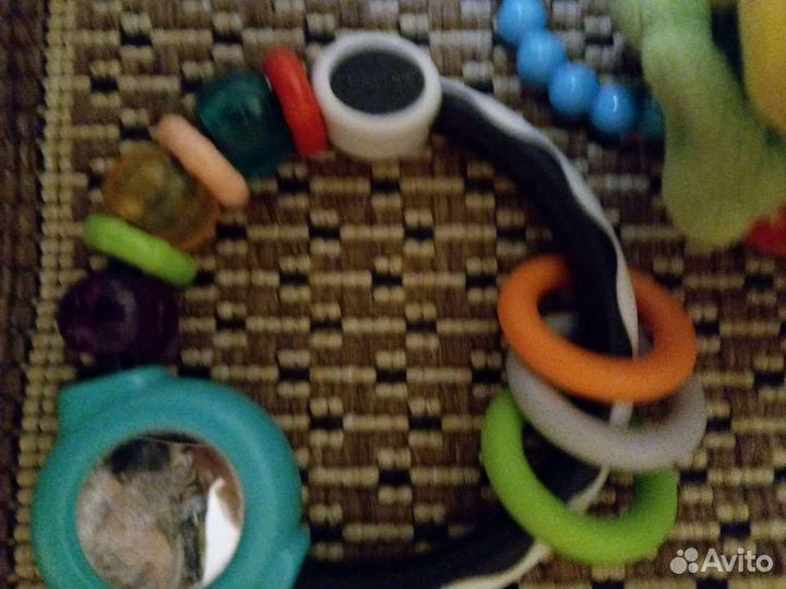 Развивающие игрушки пакетом для малышей