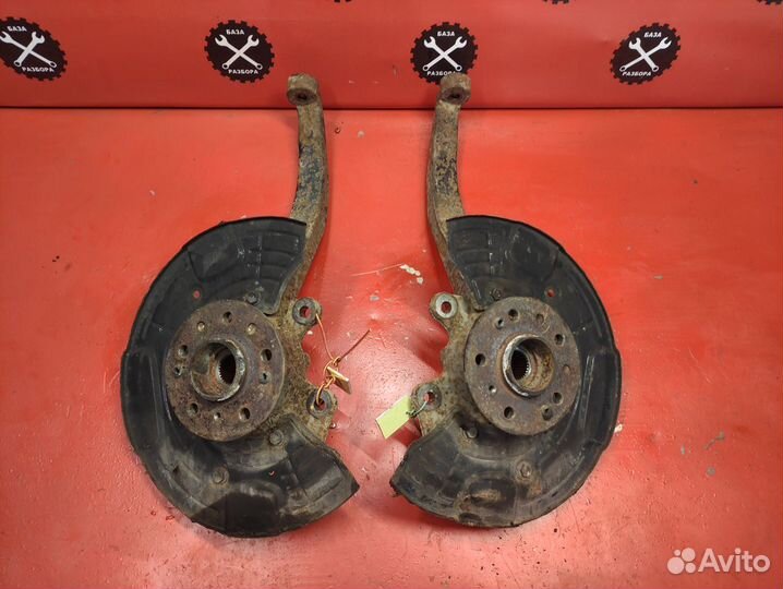 Передний поворотный кулак Mercedes W164