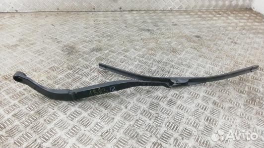 Щеткодержатель лобового стекла jeep cherokee KL (1