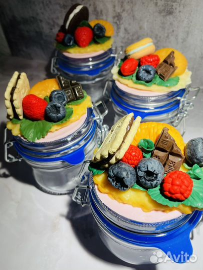 Сладкие баночки из полимерной глины 4 штуки