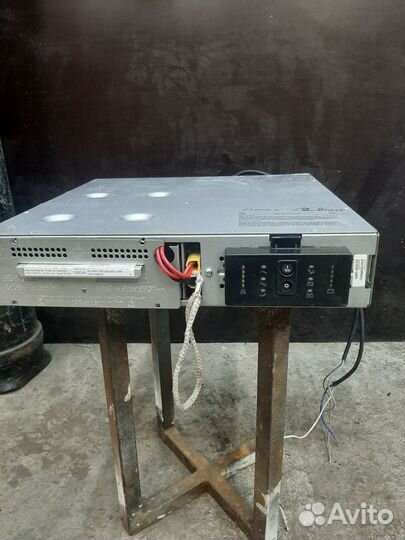 Источник безперебойного питания sua 1500rmi2u