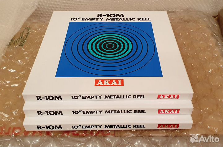 Коробка под 27 катушку. akai R-10M