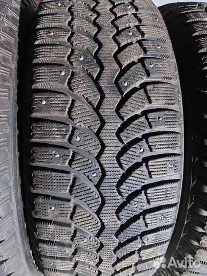 Bridgestone Blizzak Spike-01 265/65 R17 116T