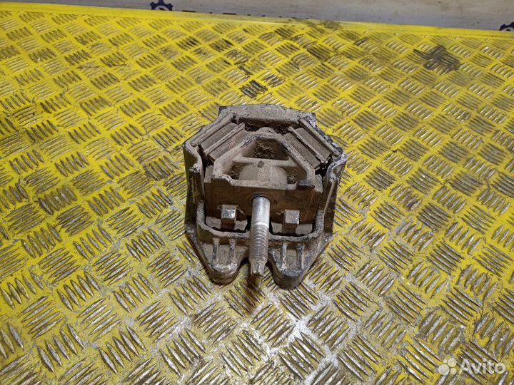 Опора двигателя левая Man Tga Tgs Tgx TGS