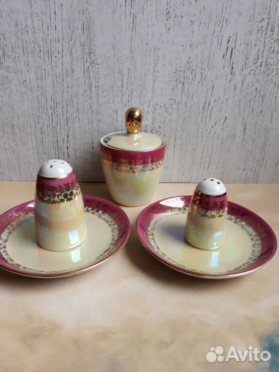 Сервиз мадонна 96 приборов ГДР первый выпуск