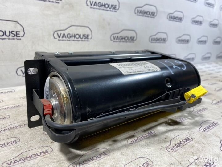 Аирбаг пассажирский Volkswagen Passat B5 3B2 1.8T