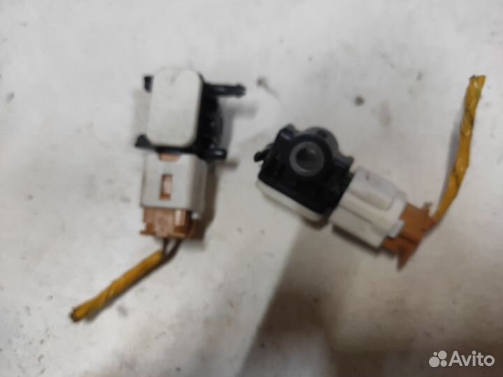 Датчик удара airbag Hyundai Santa Fe 2 CM