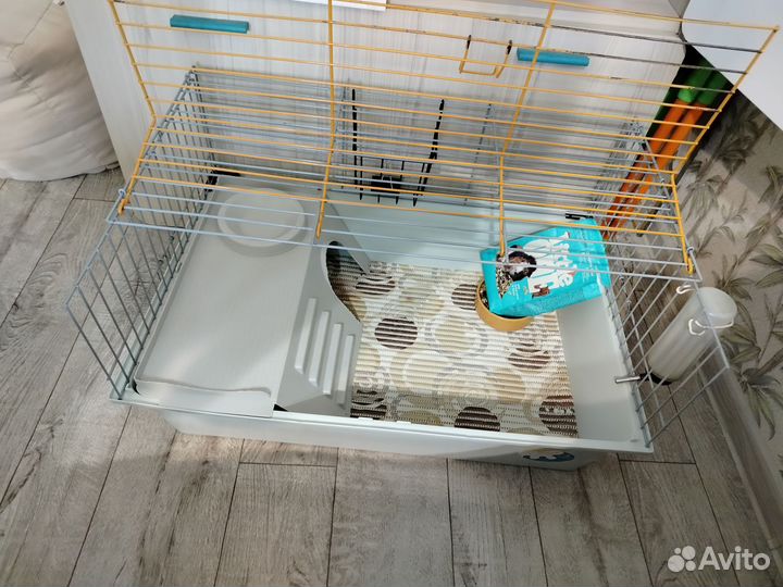 Корм для морской свинки и Клетки для животных