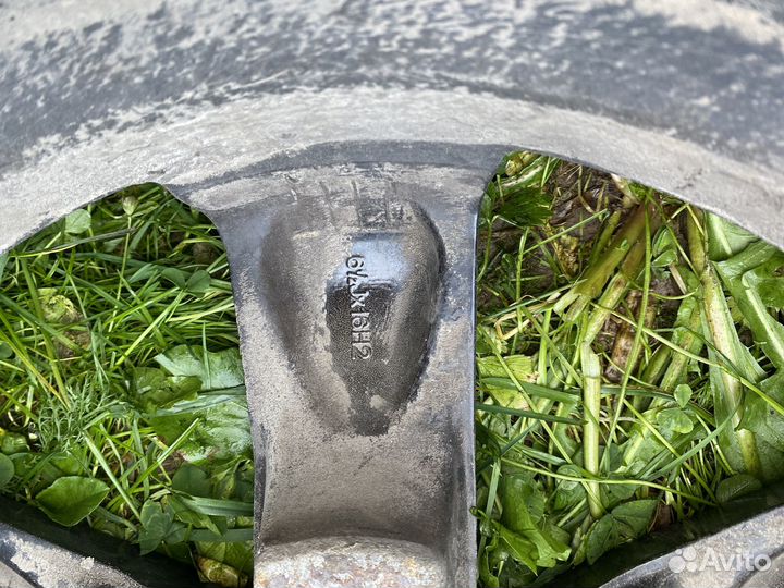 Зимняя резина 205 55 r16 с дисками volvo