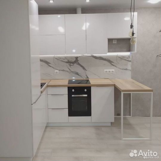 Кухонный гарнитур с барной стойкой