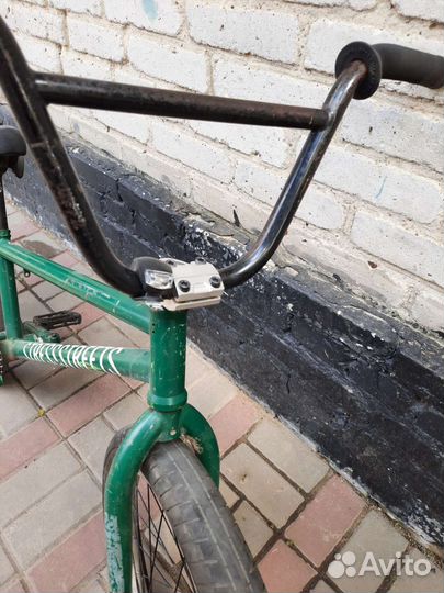 Велосипед трюковой BMX