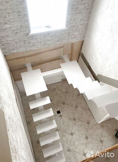 Перила деревянные с монтажем