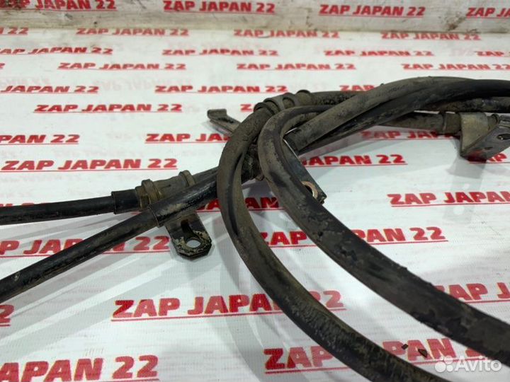 Трос ручника Mitsubishi Challenger K99 6G74 1999