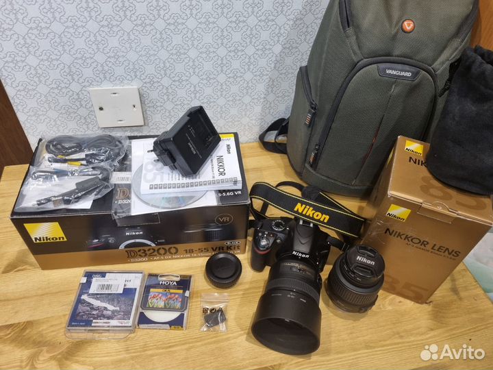 Nikon D3200, зеркальная камера