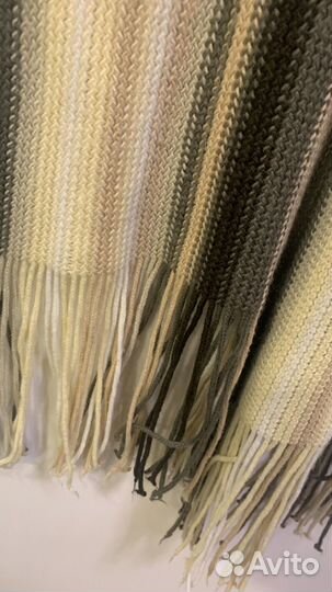 Стильный разноцветный шарф