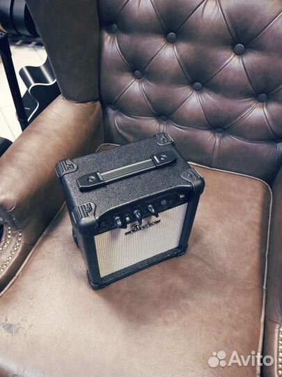 Комбоусилитель гитарный Foix