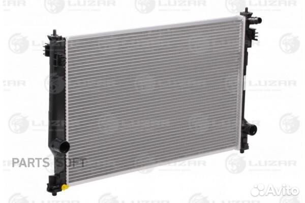 Радиатор охлаждения Тойота Камри 18