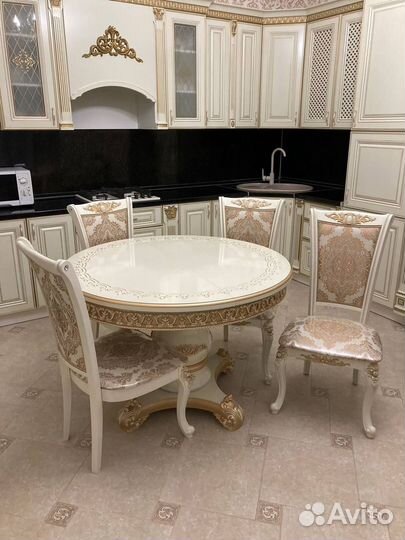 Гарнитур для дома