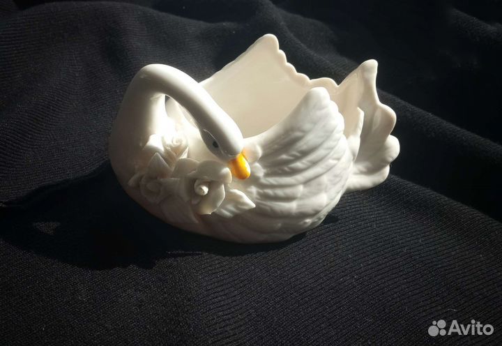 Фигурка лебедь керамика подставка для украшений