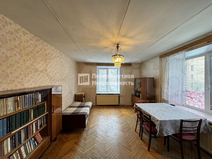 3-к. квартира, 72 м², 1/5 эт.