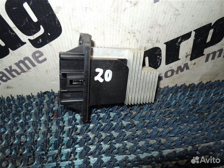 Реостат печки Toyota Camry Gracia SXV20 5S 2000.11