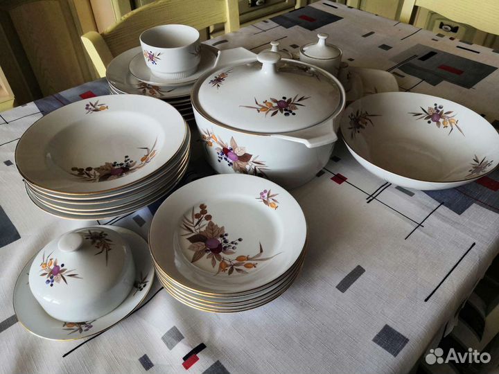 Столовый фарфоровый сервиз кольдиц гдр новый