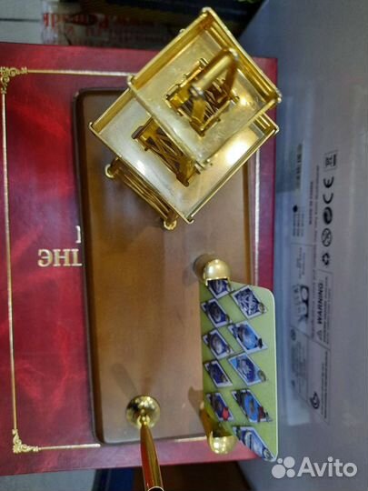 Сувенир визитница настольнач Буровая вышка