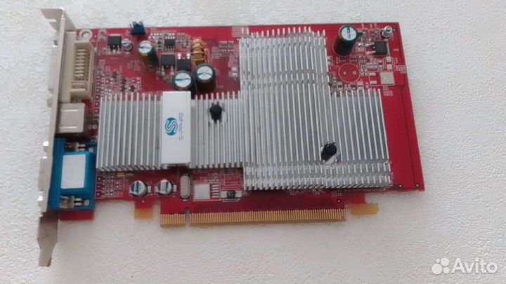 Видеокарта Sapphire Radeon X550 256 Mb PCI-E