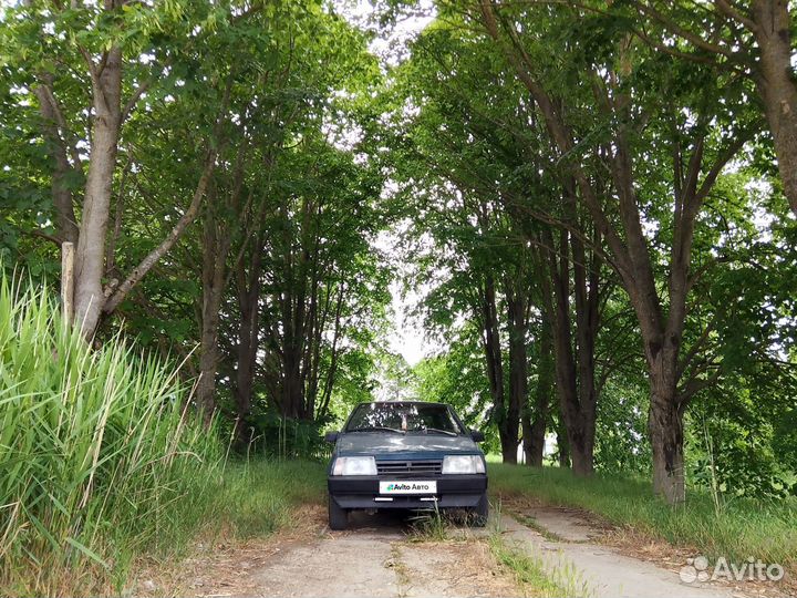 ВАЗ 2108 1.3 МТ, 1988, битый, 243 865 км