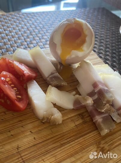 Домашние куриные яйца