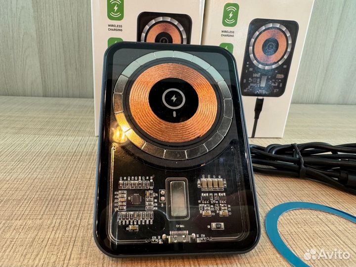 Держатель - зарядное устройство автомобильное