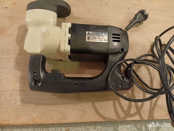 Электро Ножницы по металлу