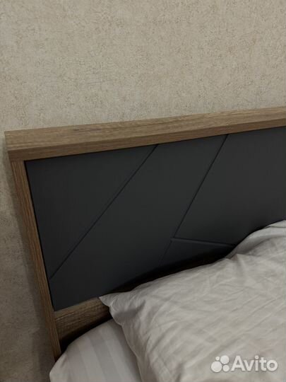 Кровать+ матрас и тумба