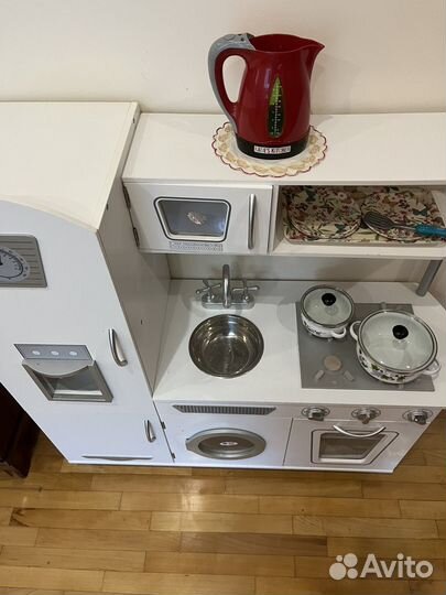 Кухня деревянная детская