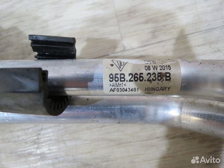 Трубка системы охлаждения Porsche Macan